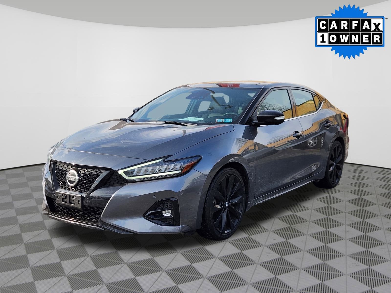 2022 Nissan Maxima SR