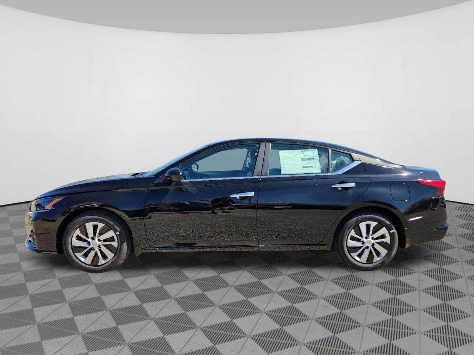 2025 Nissan Altima S