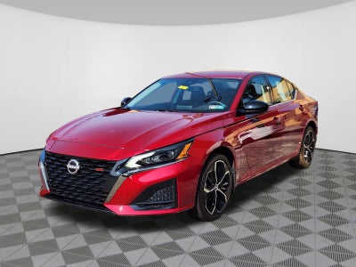 2025 Nissan Altima SR