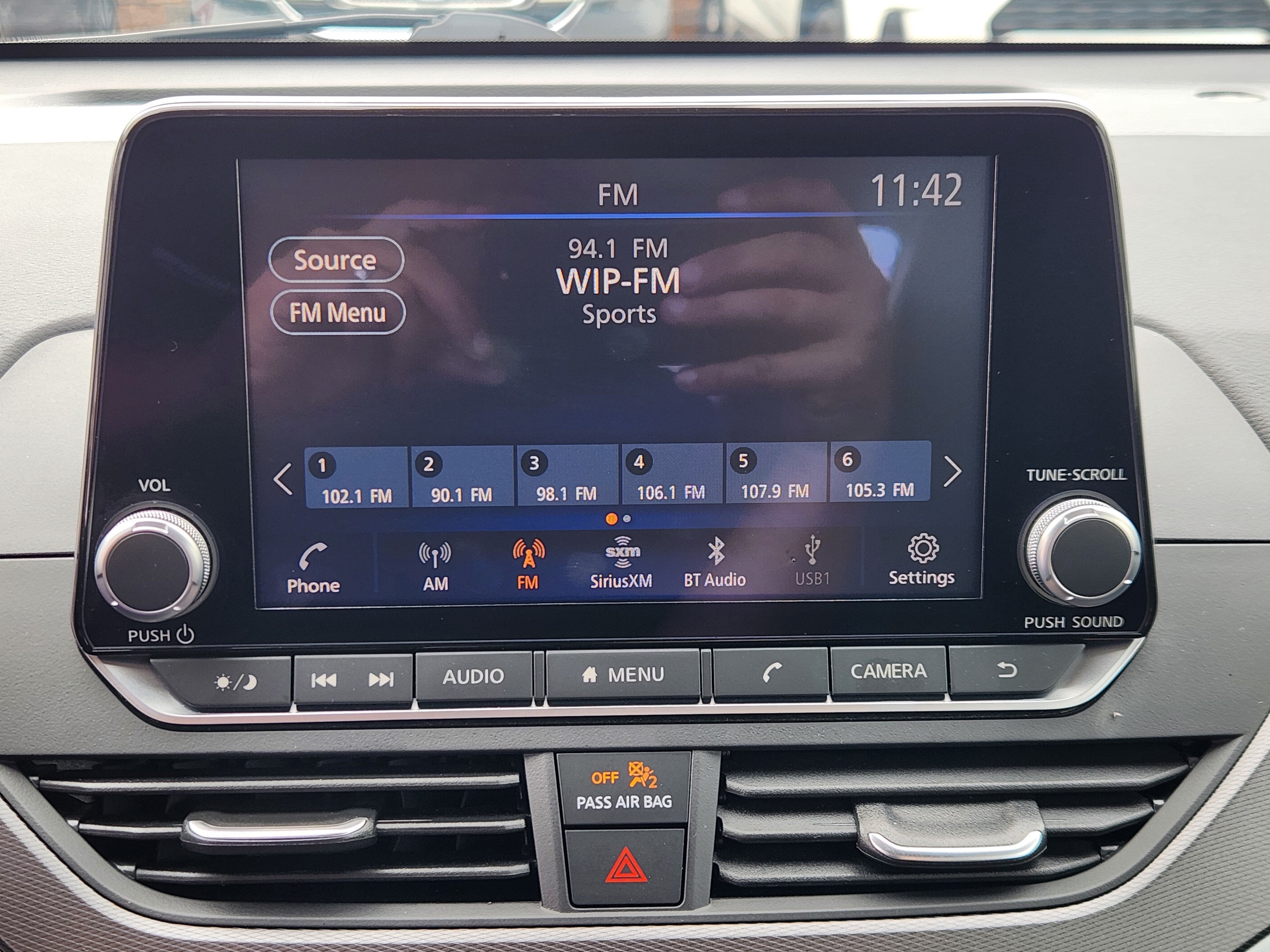 2025 Nissan Altima SR
