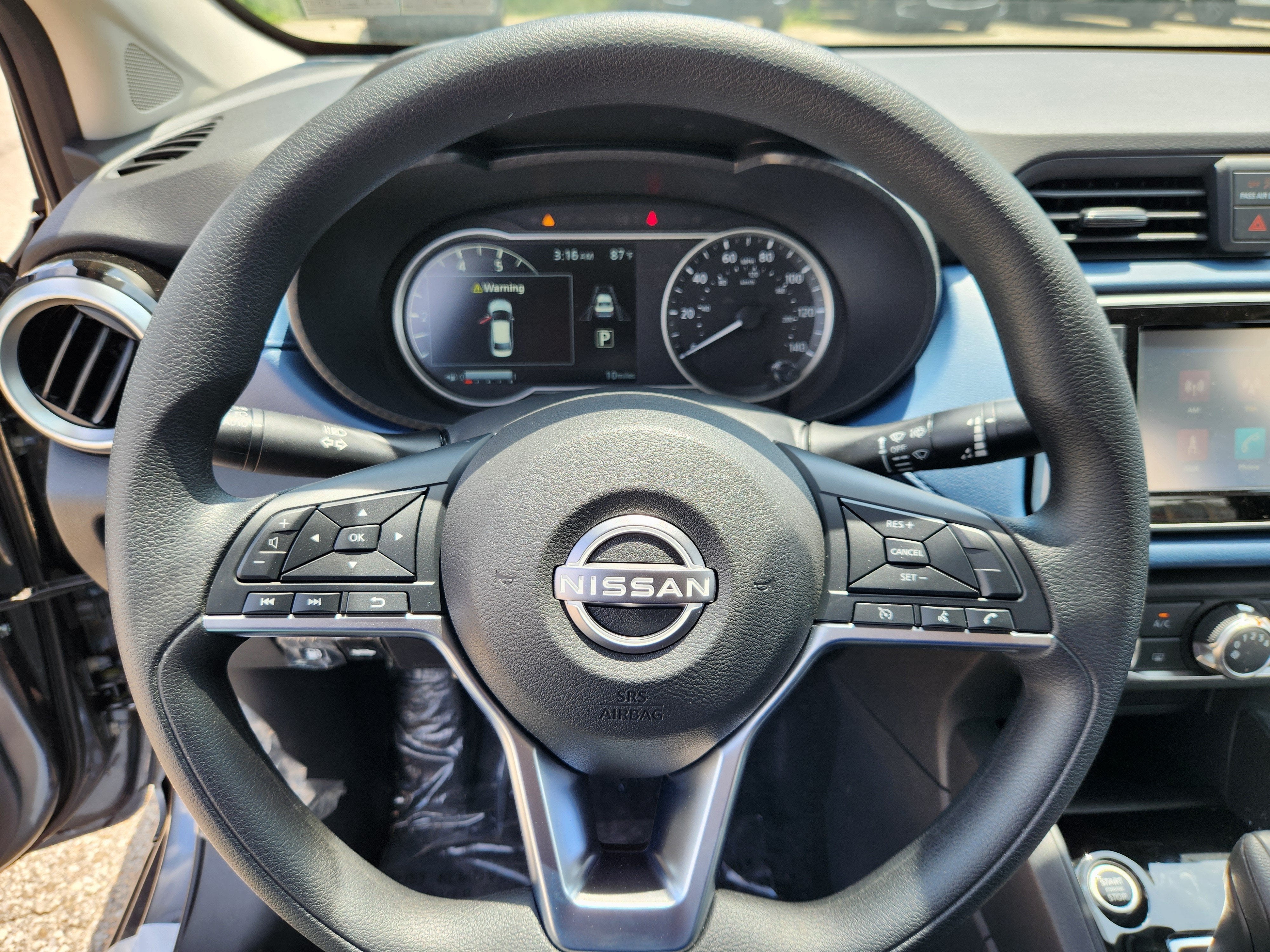 2025 Nissan Versa SV
