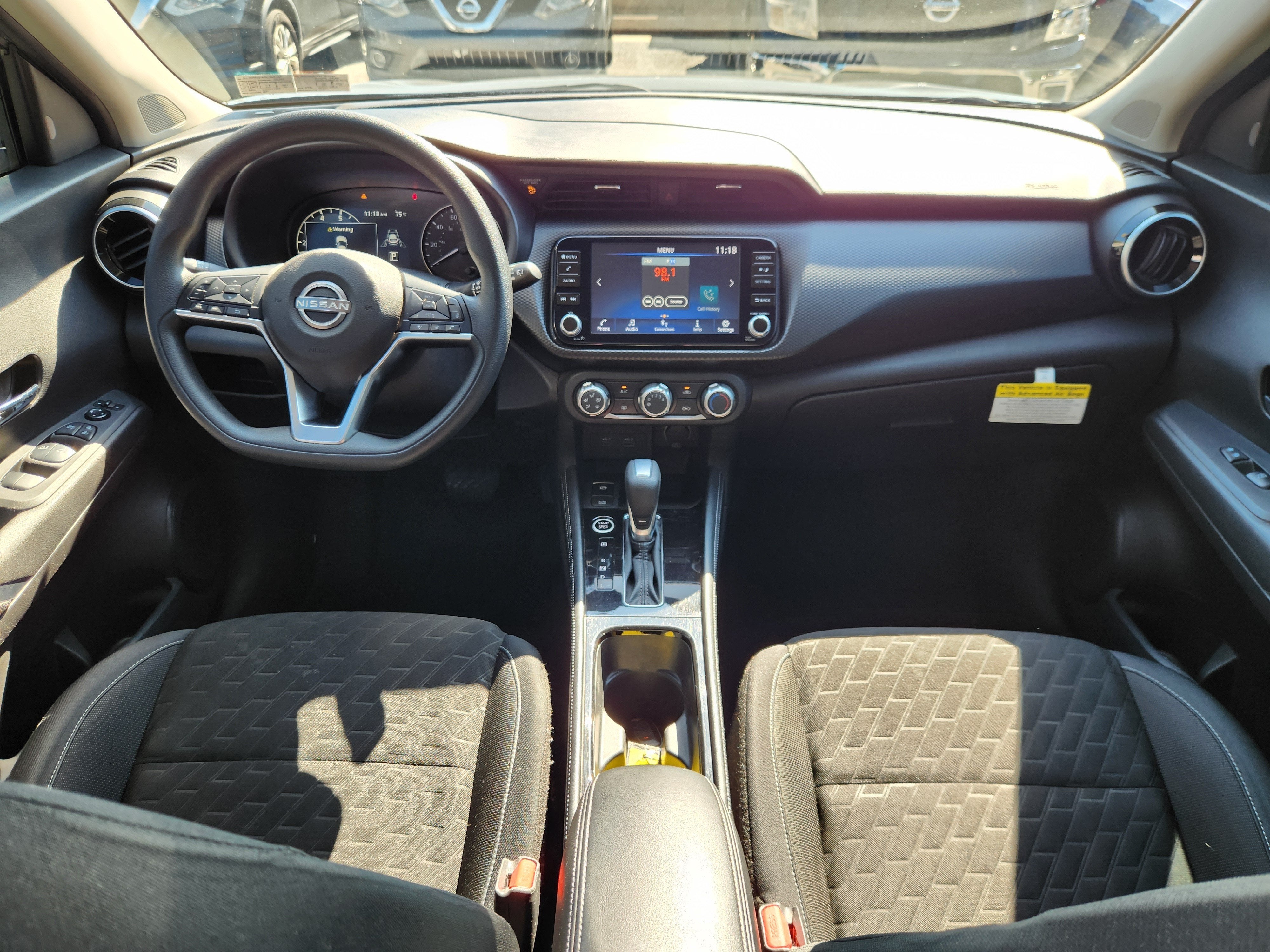 2023 Nissan Kicks SV