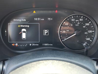2023 Nissan Kicks SR