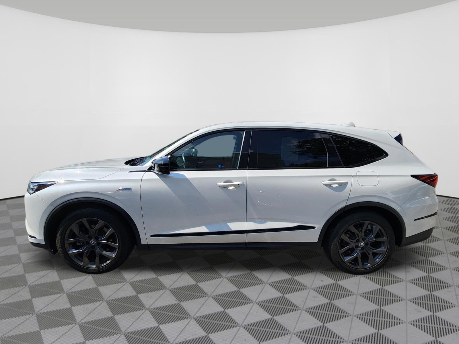 2022 Acura MDX with A-Spec Package