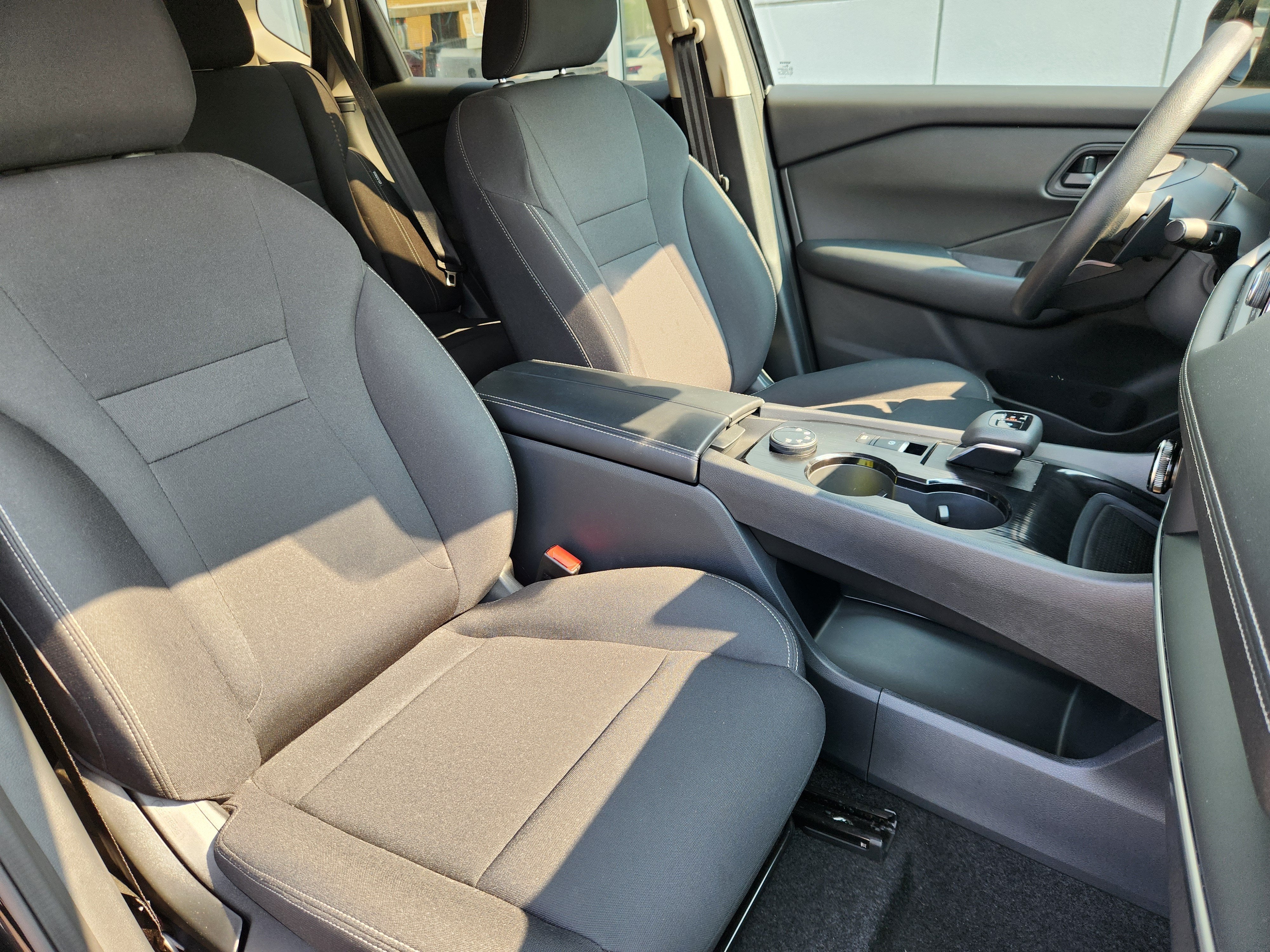 2025 Nissan Rogue S