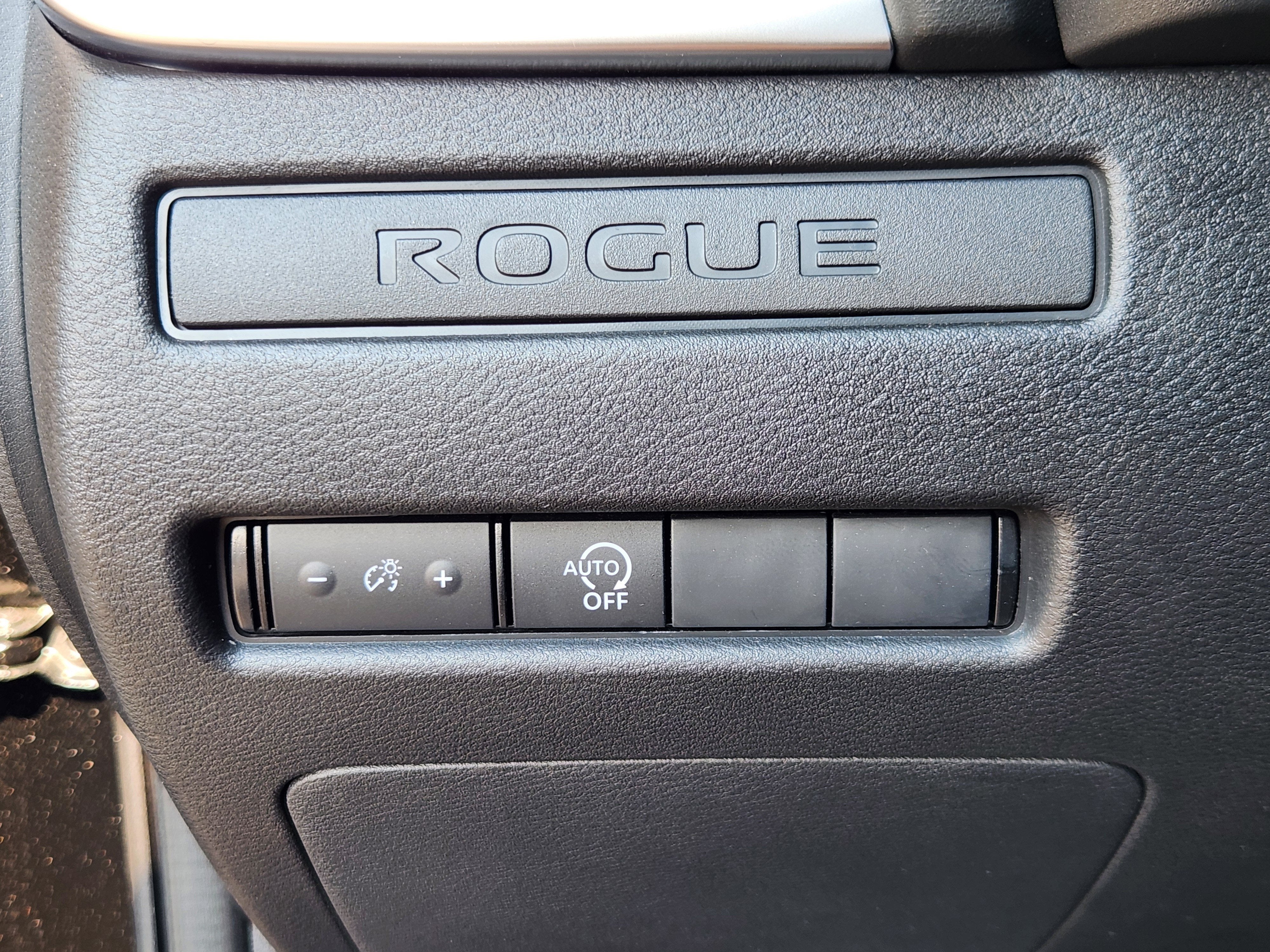 2025 Nissan Rogue S