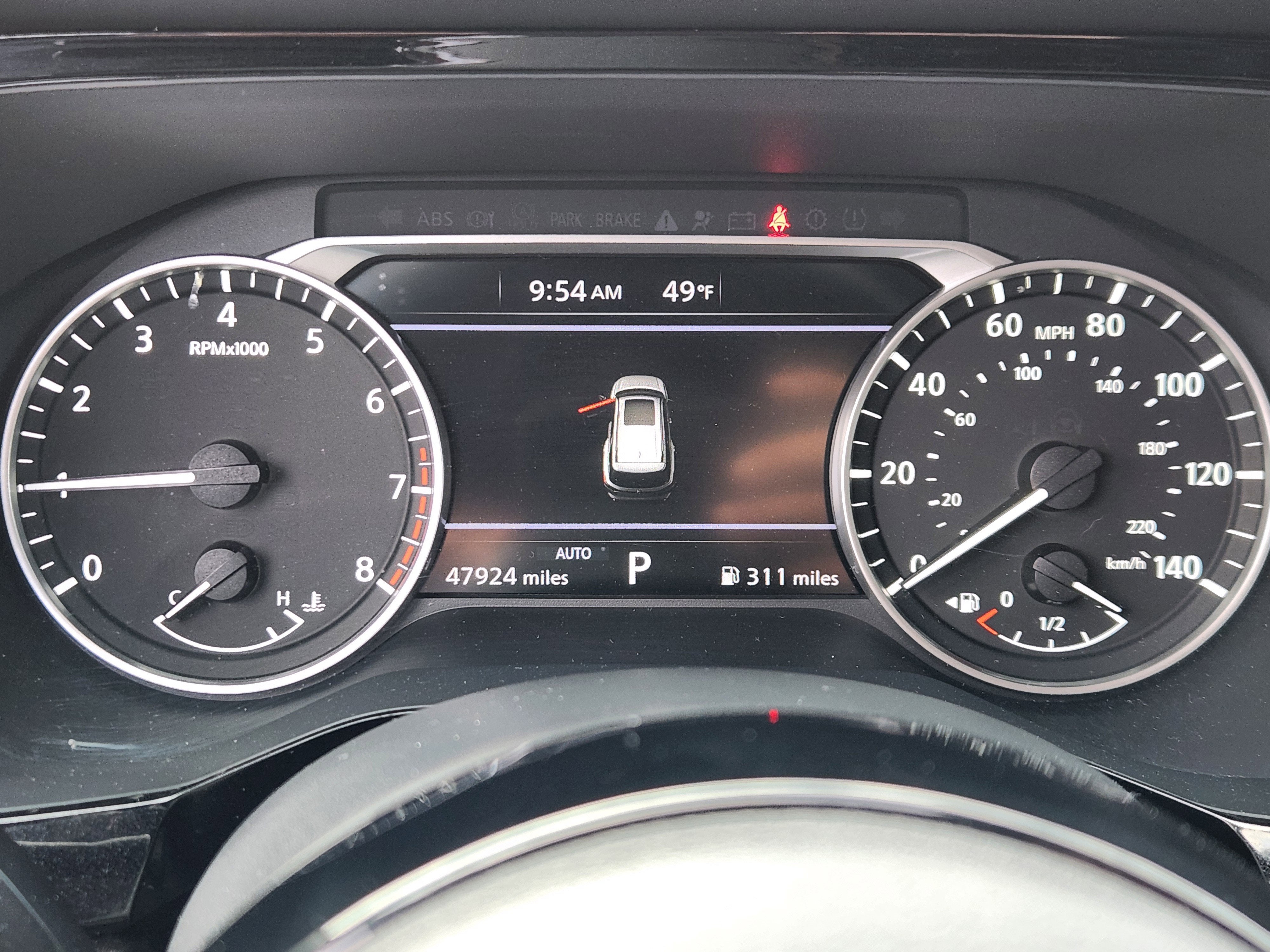 2022 Nissan Pathfinder SV