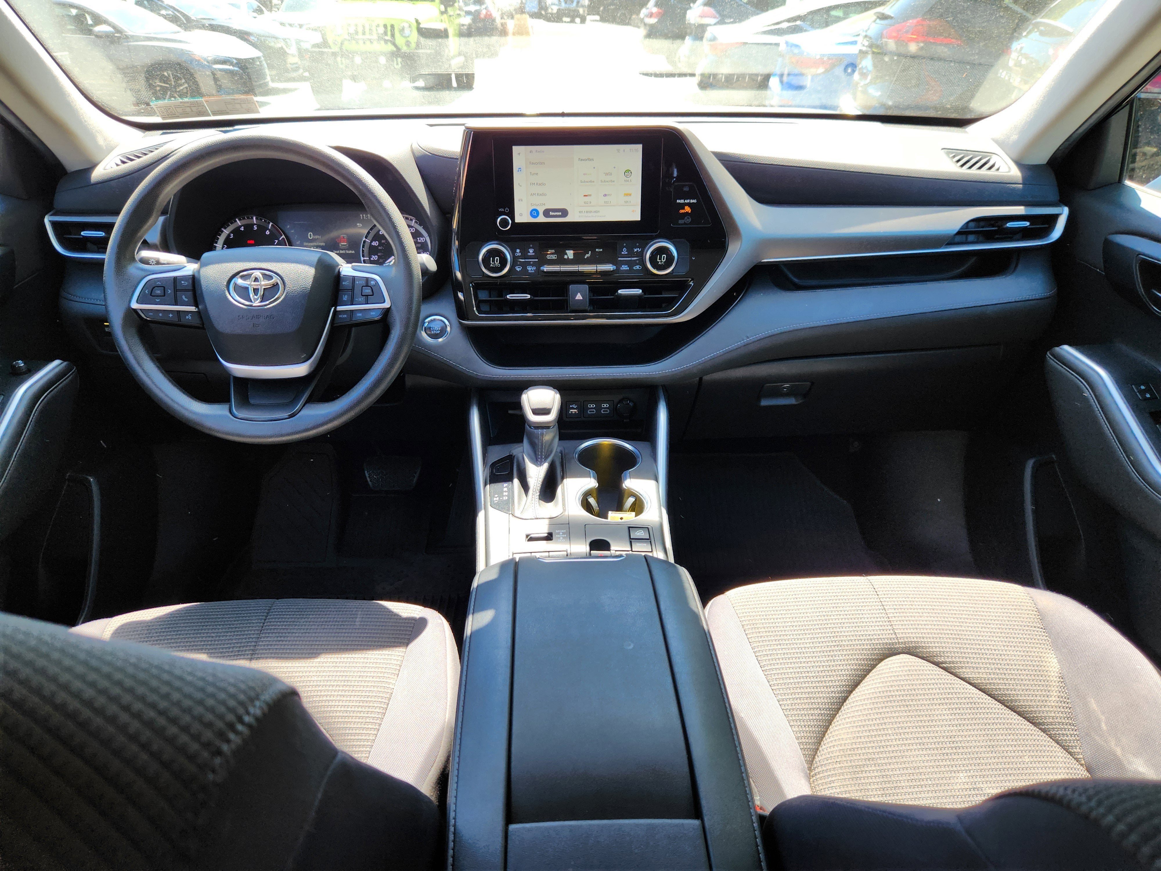 2023 Toyota Highlander L