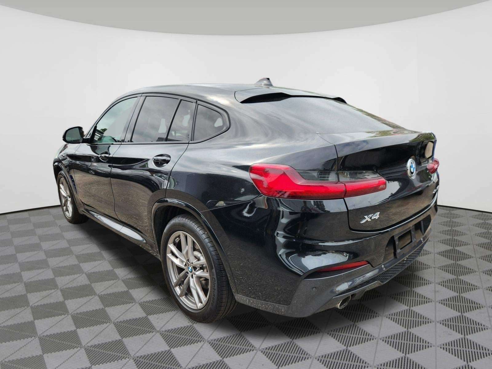 2021 BMW X4 xDrive30i