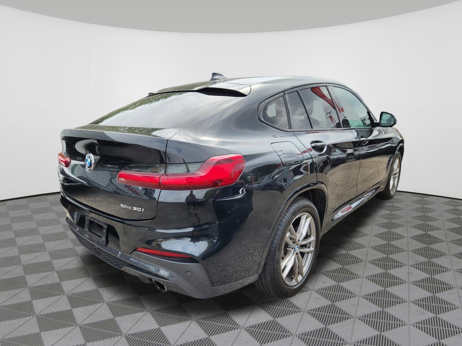 2021 BMW X4 xDrive30i