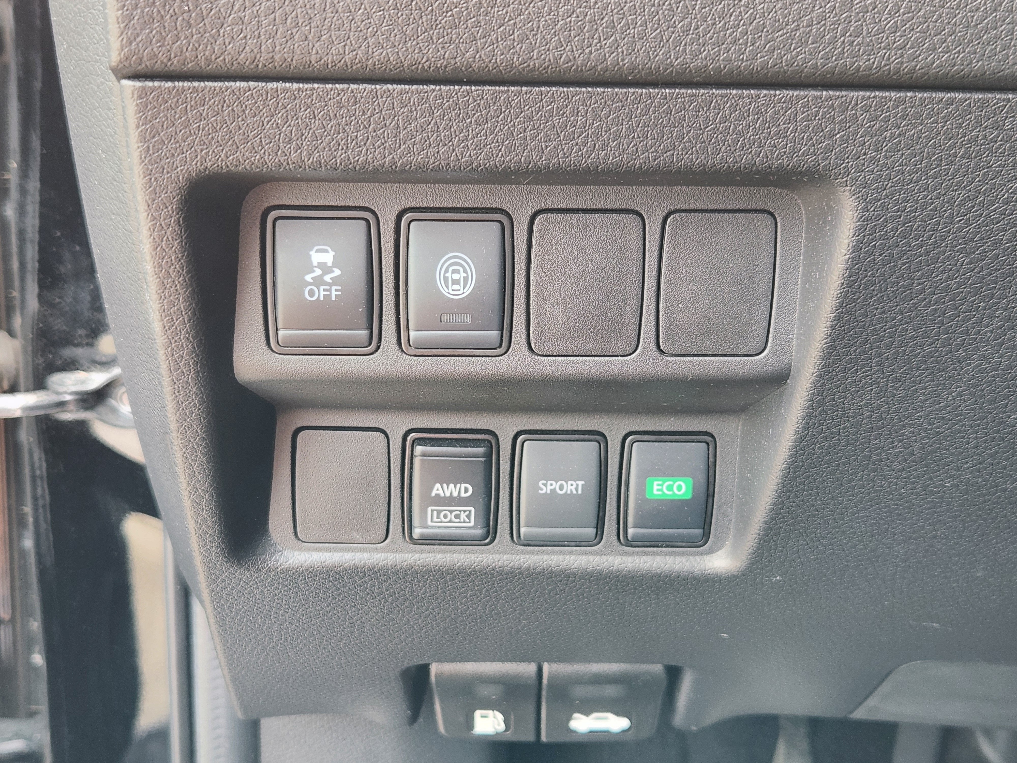 2022 Nissan Rogue Sport S