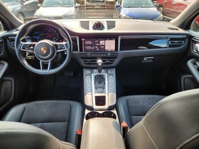 2020 Porsche Macan Base