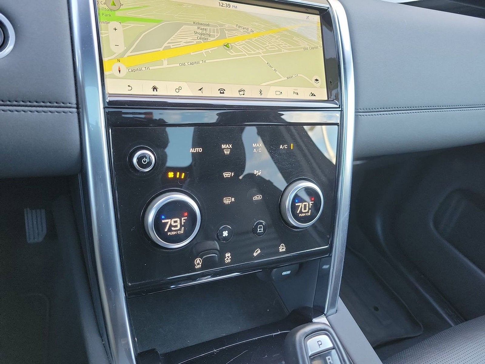 2020 Land Rover Discovery Sport SE