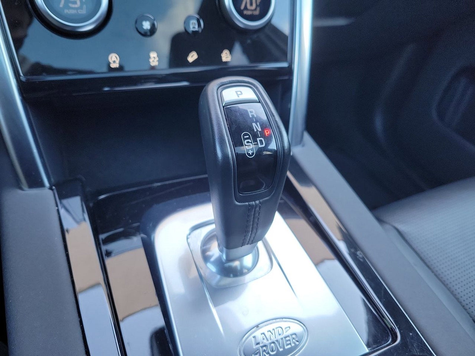 2020 Land Rover Discovery Sport SE