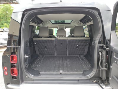 2020 Land Rover Defender SE