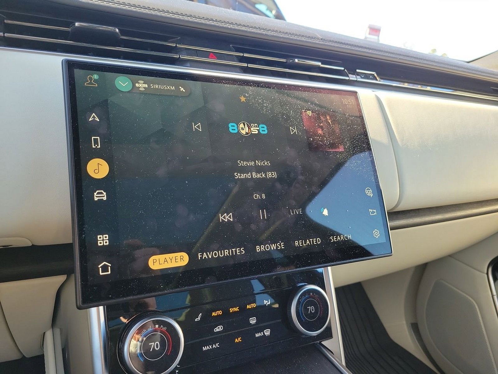 2022 Land Rover Range Rover SE