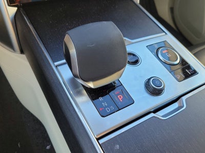 2022 Land Rover Range Rover SE