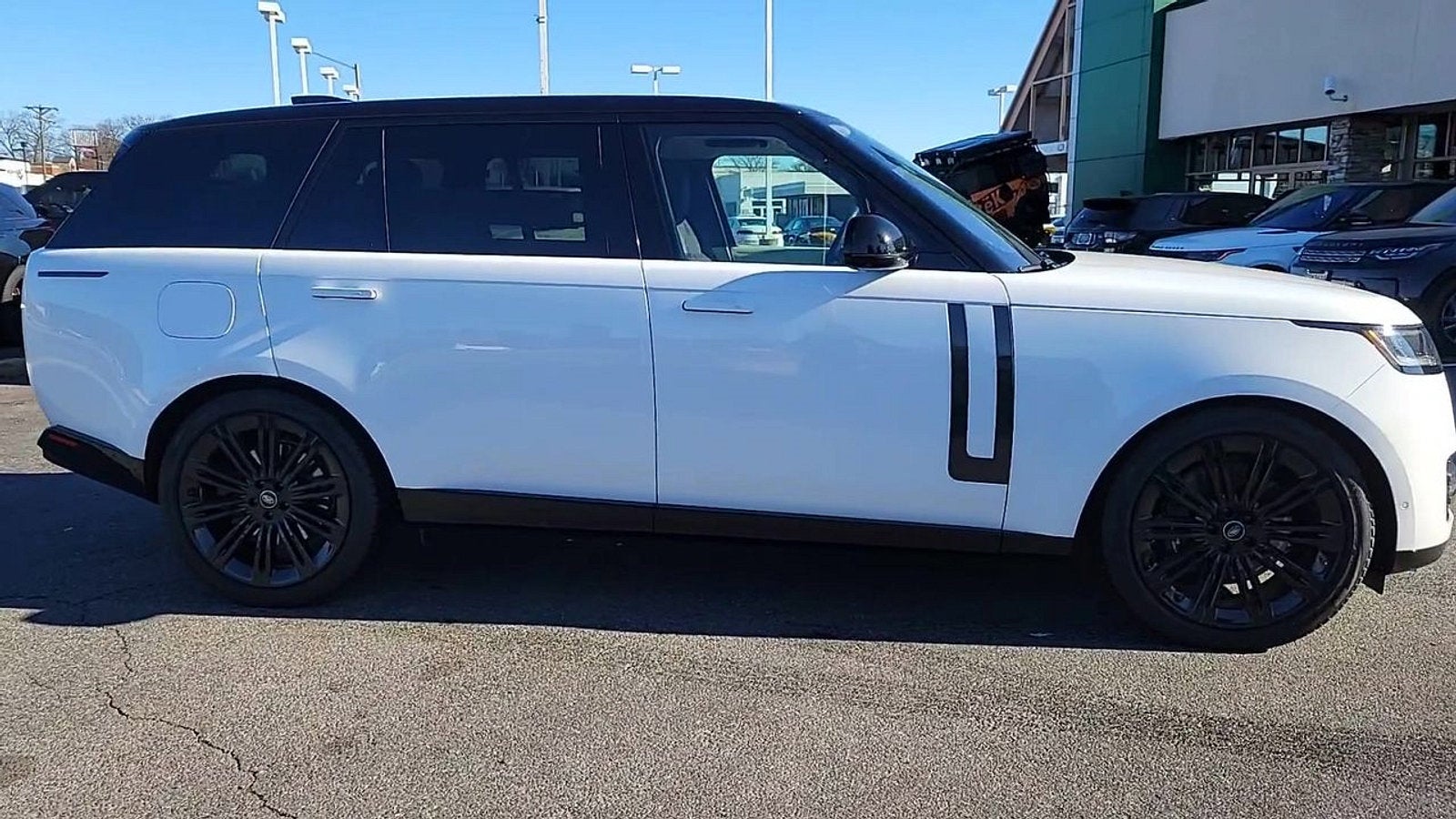 2022 Land Rover Range Rover SE