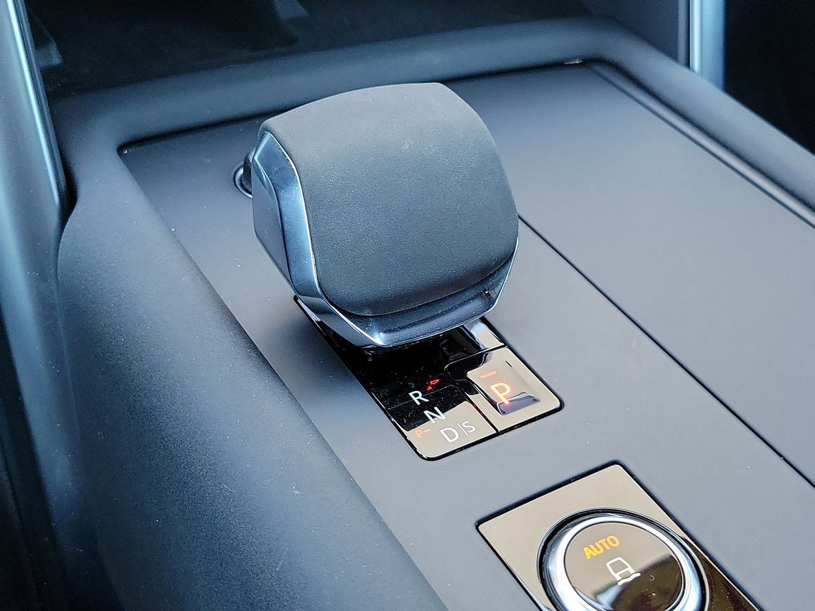 2022 Land Rover Discovery S R-Dynamic