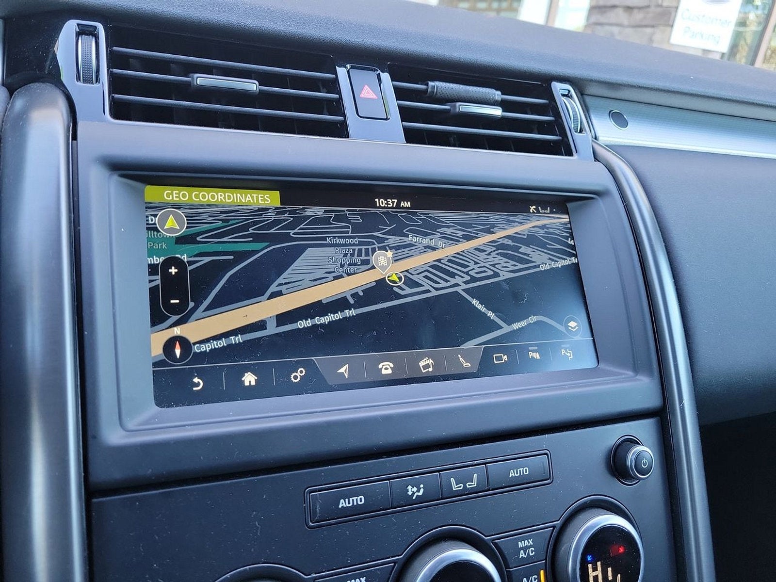 2020 Land Rover Discovery Landmark Edition