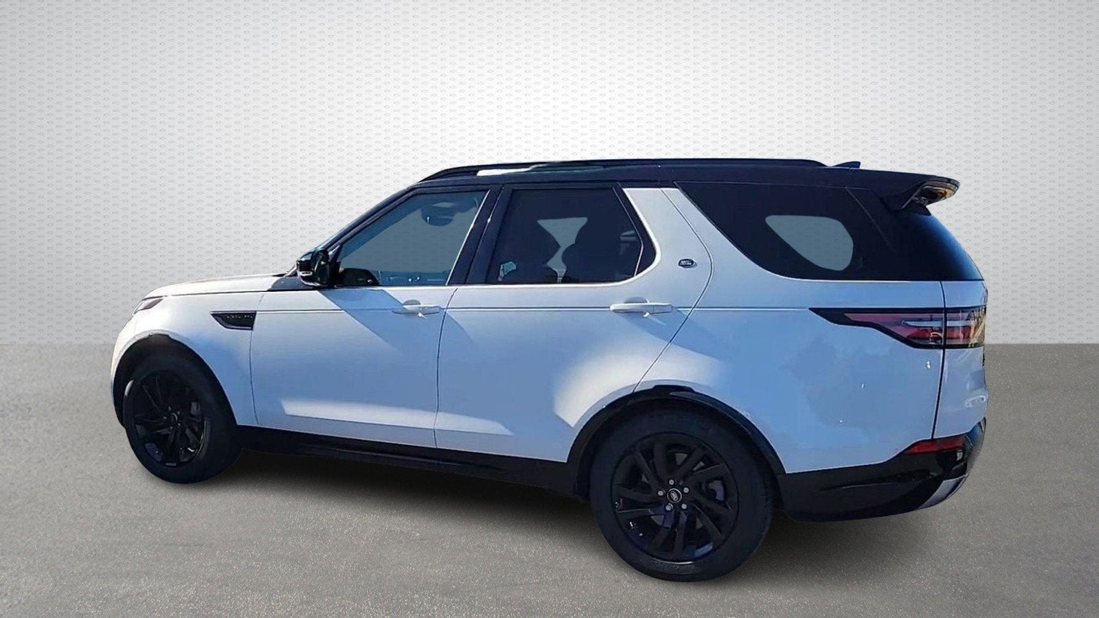 2020 Land Rover Discovery Landmark Edition