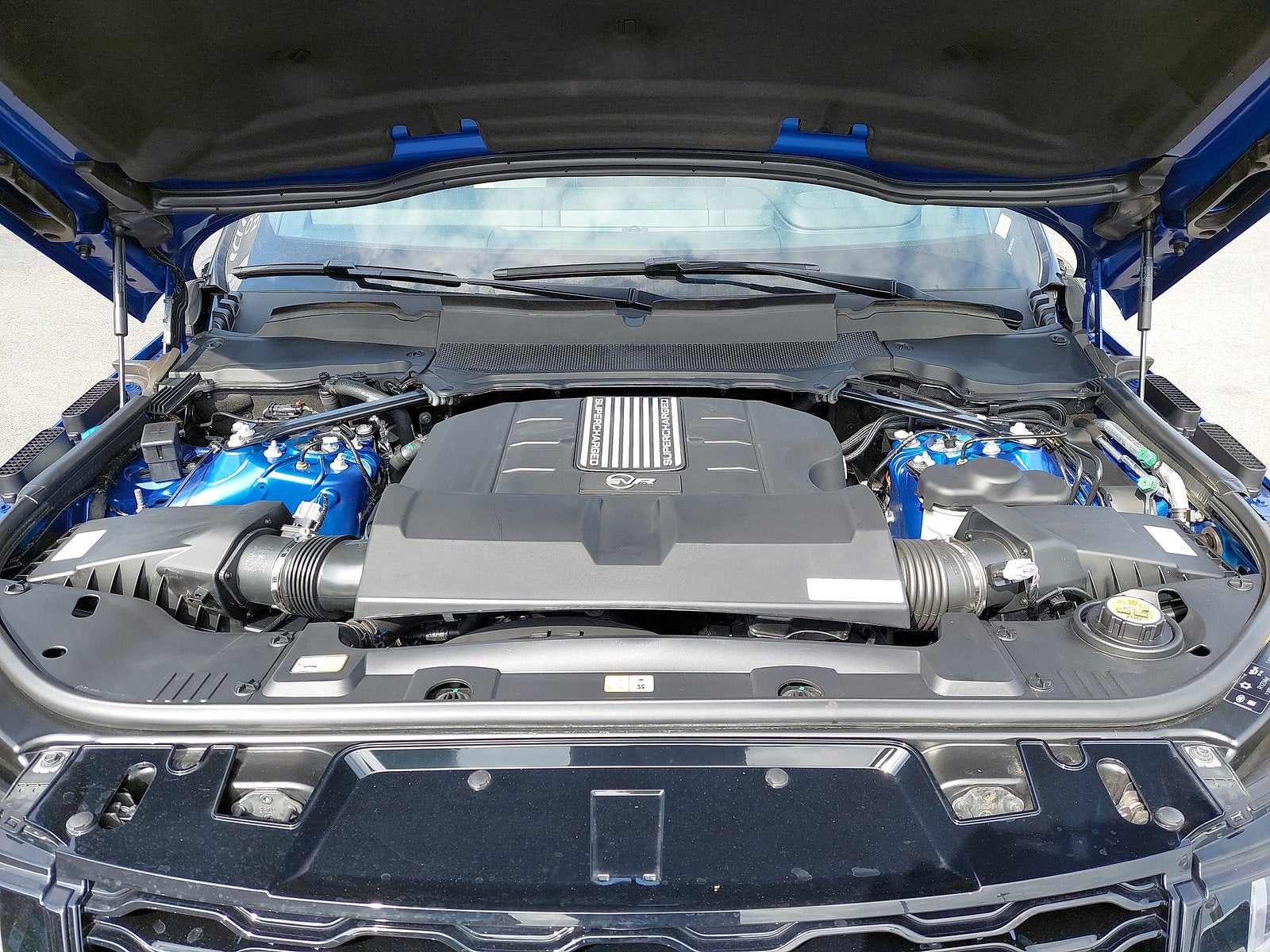 2021 Land Rover Range Rover Sport SVR