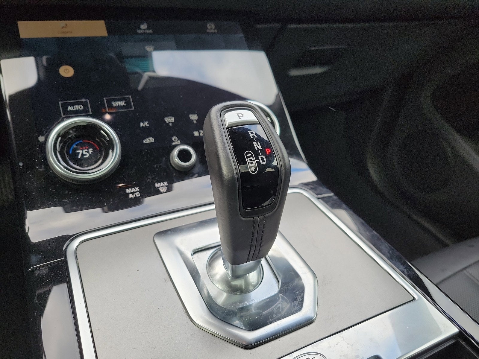 2022 Land Rover Range Rover Evoque SE