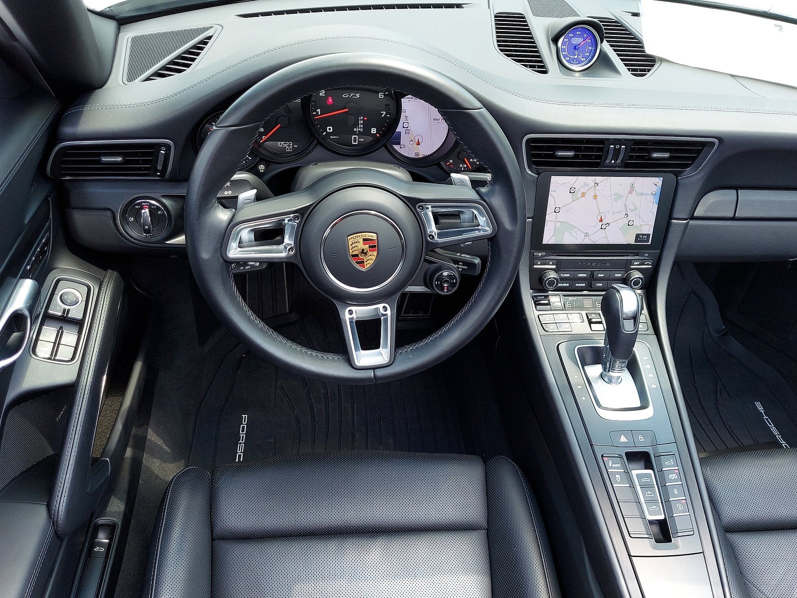 2019 Porsche 911 Carrera GTS