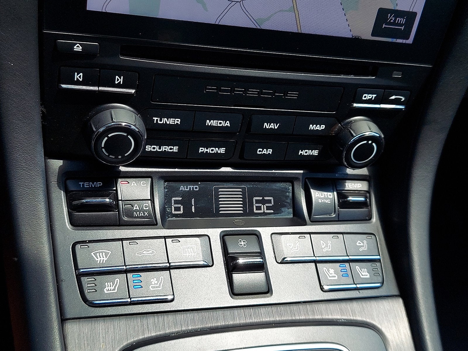 2019 Porsche 911 Carrera GTS