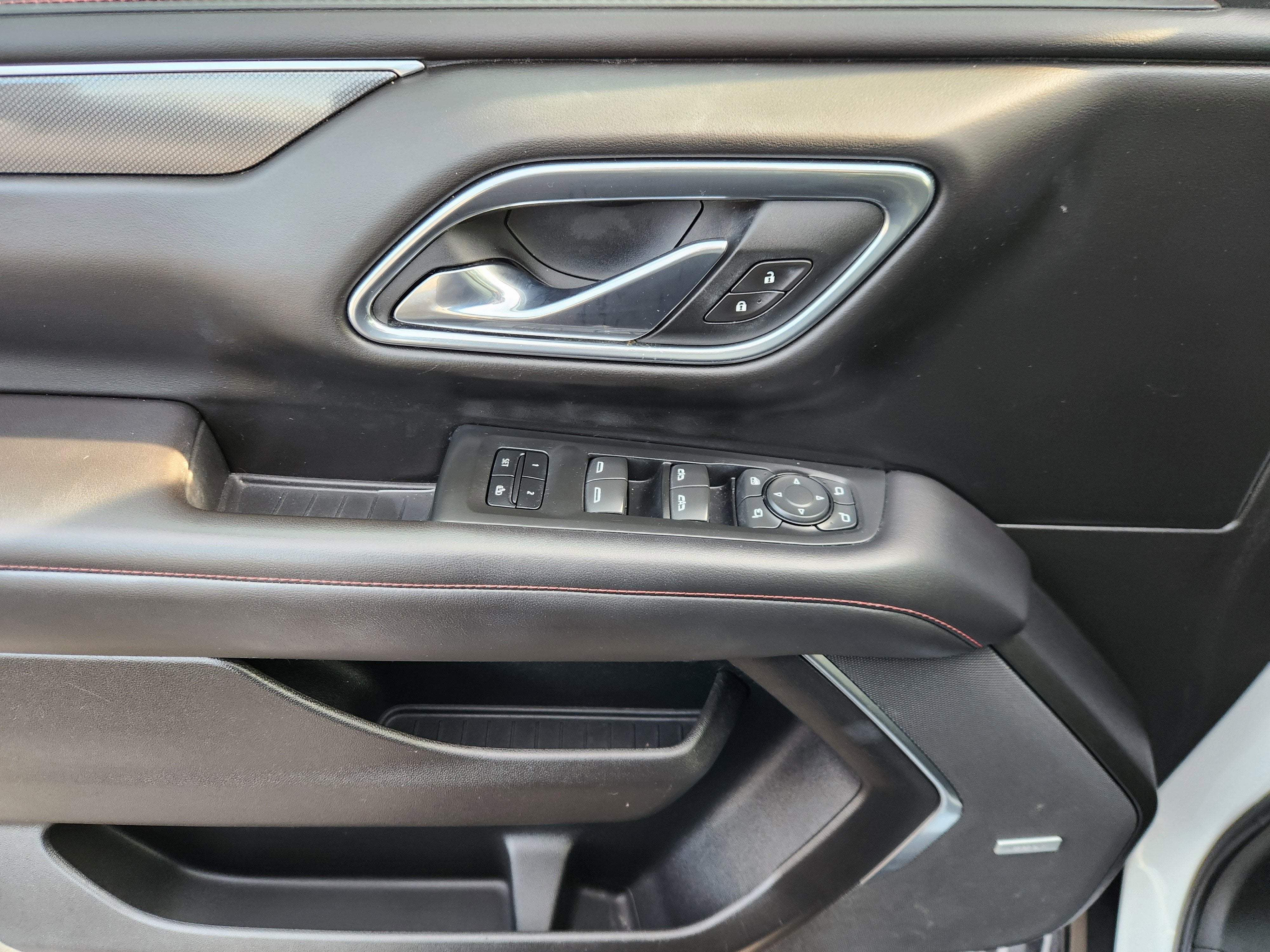 2021 Chevrolet Suburban RST