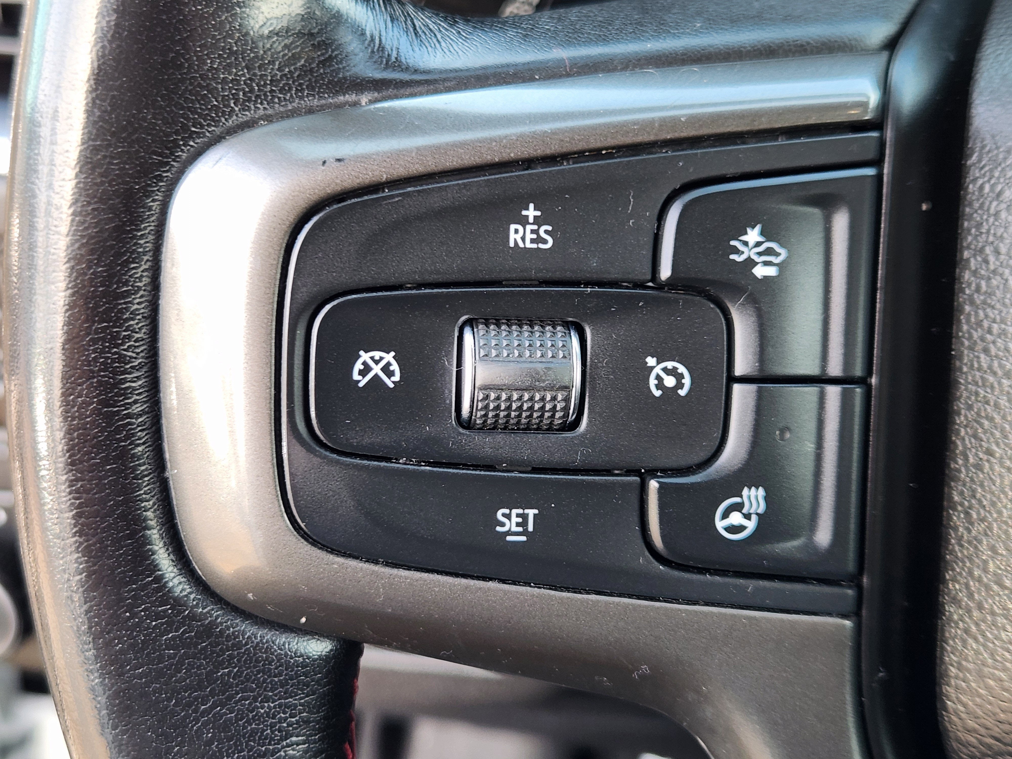 2021 Chevrolet Suburban RST