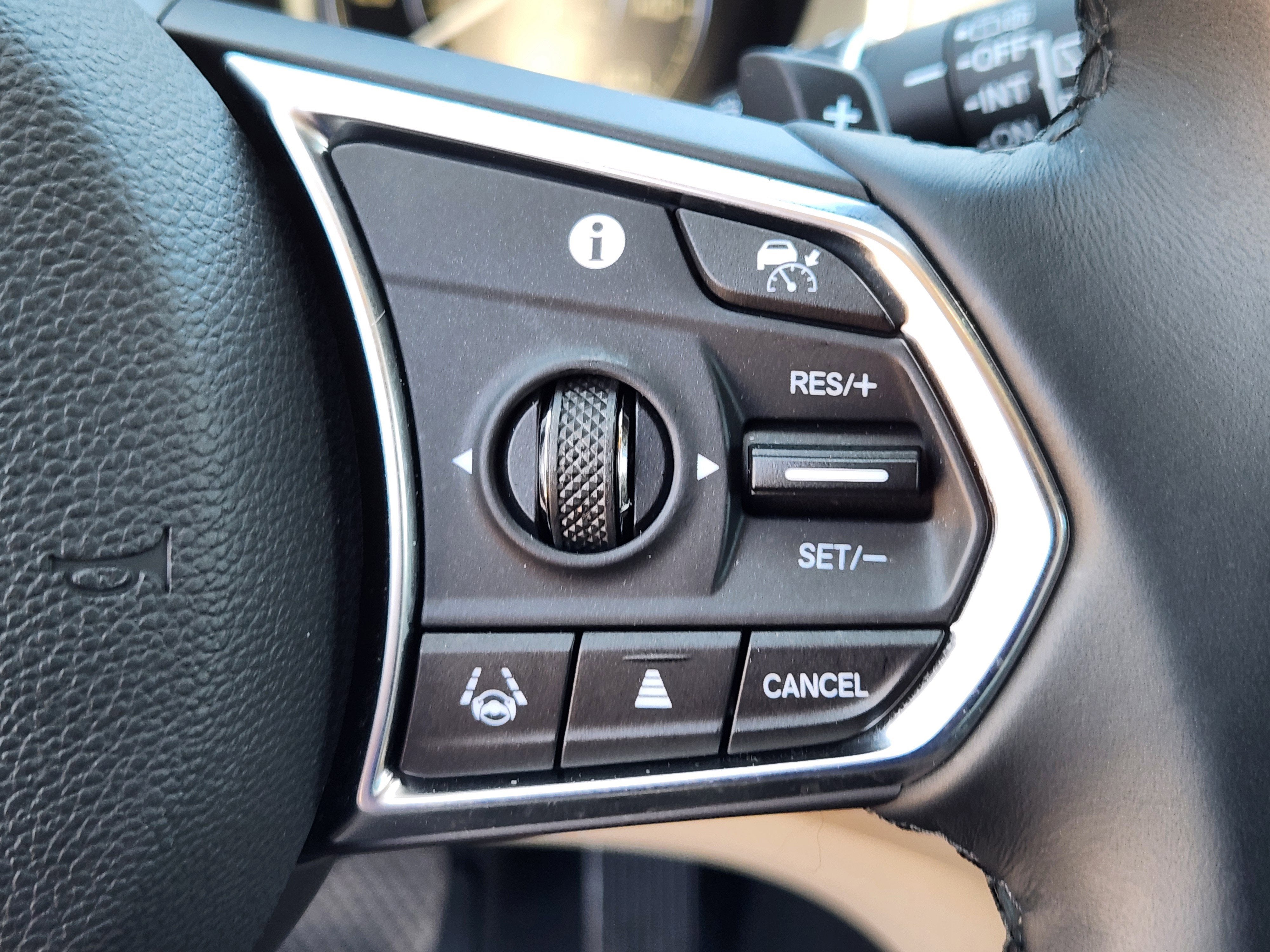 2025 Acura RDX Technology Package