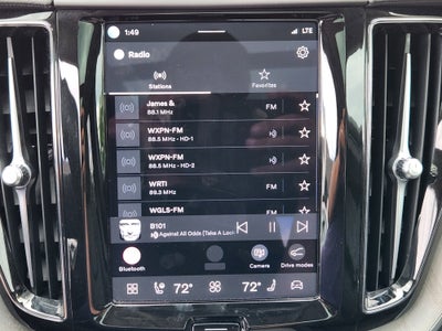 2025 Volvo XC60 B5 Ultra