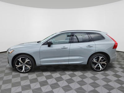 2025 Volvo XC60 B5 Ultra