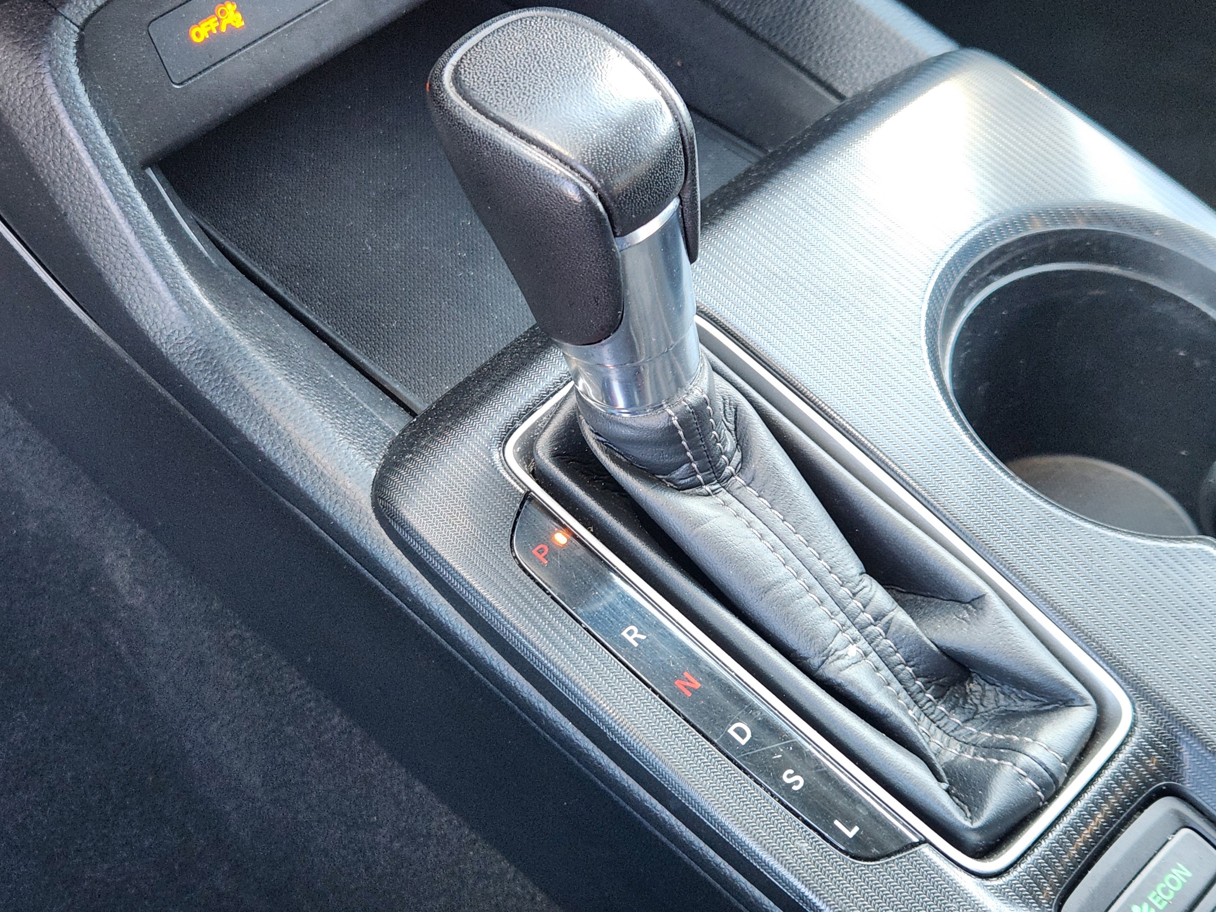 2024 Honda Civic Hatchback EX-L