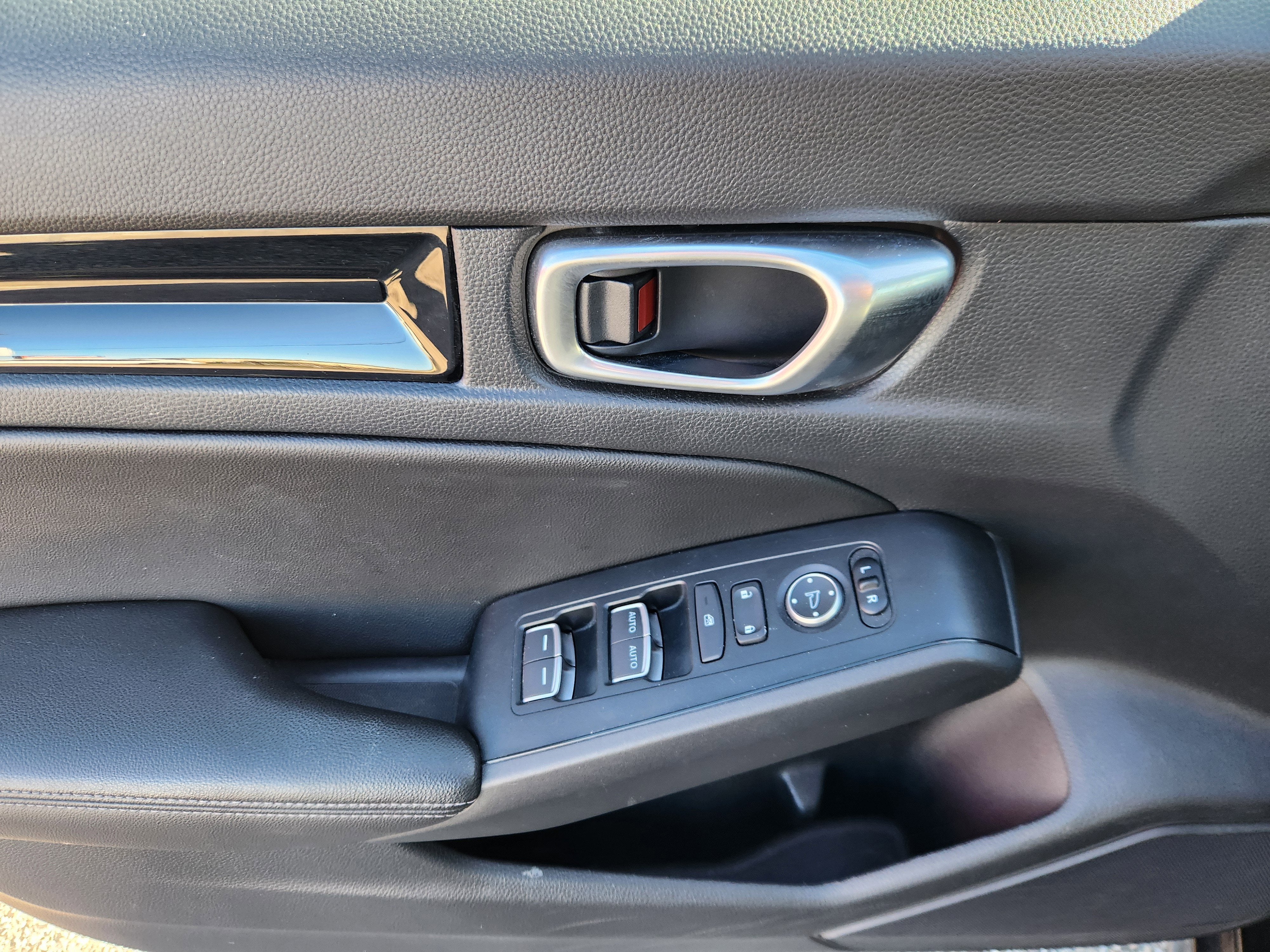 2024 Honda Civic Hatchback EX-L