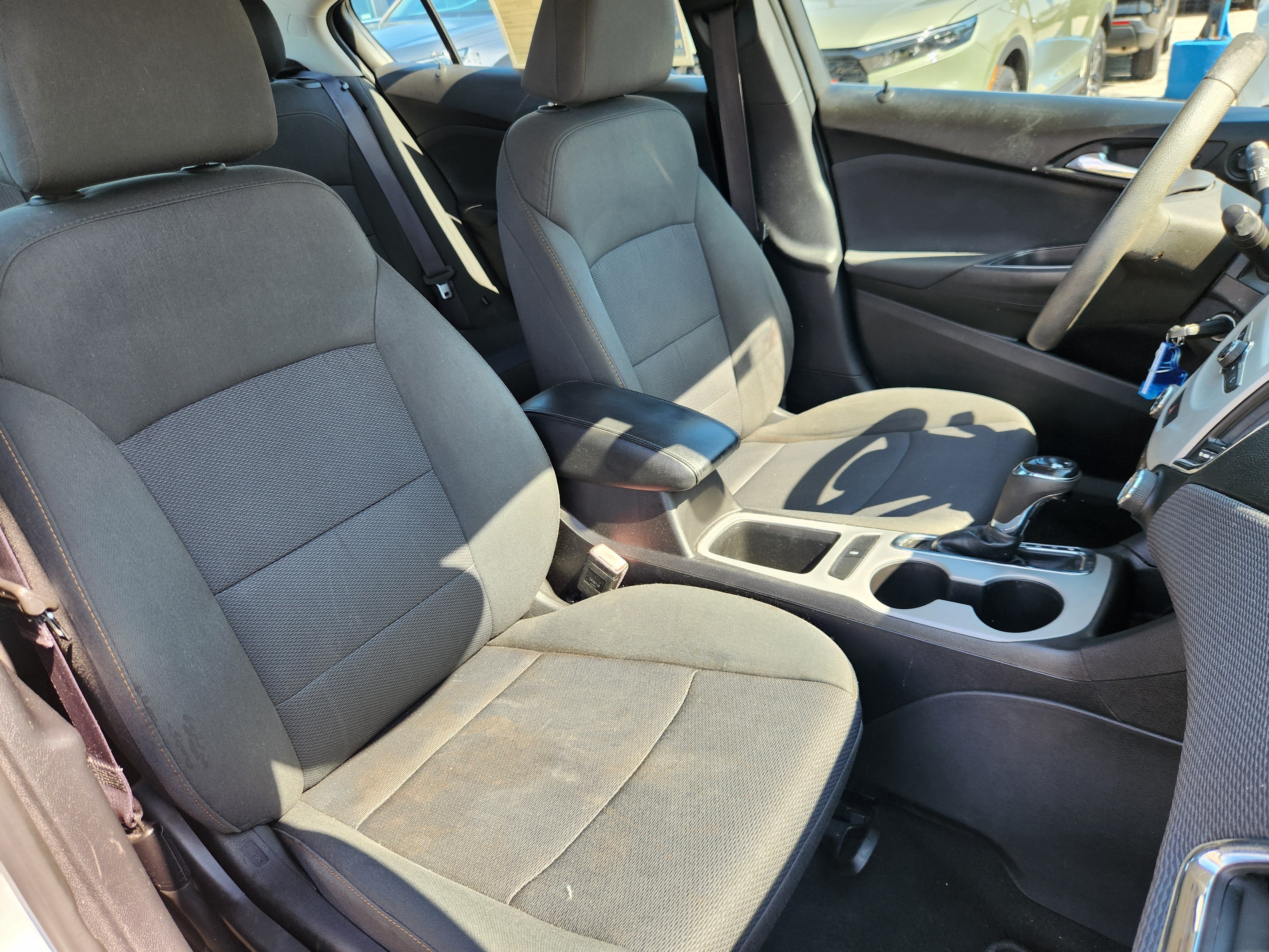 2017 Chevrolet Cruze LS