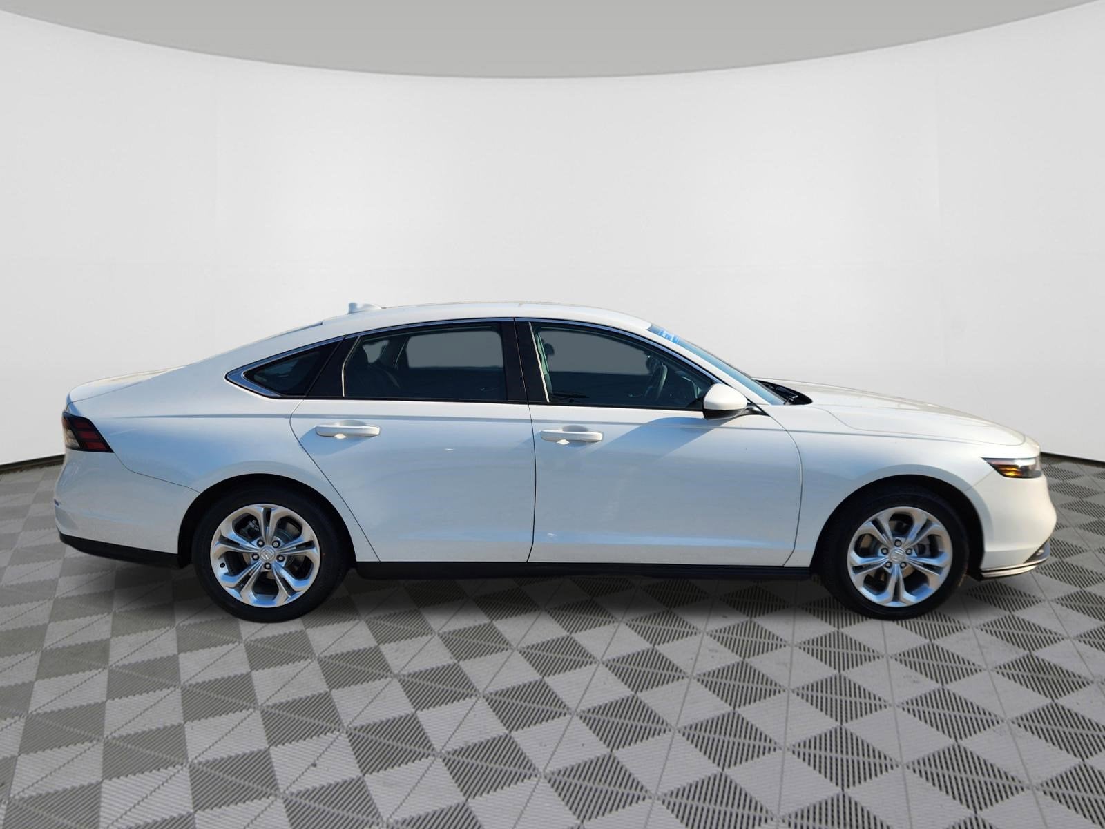 2023 Honda Accord Sedan LX