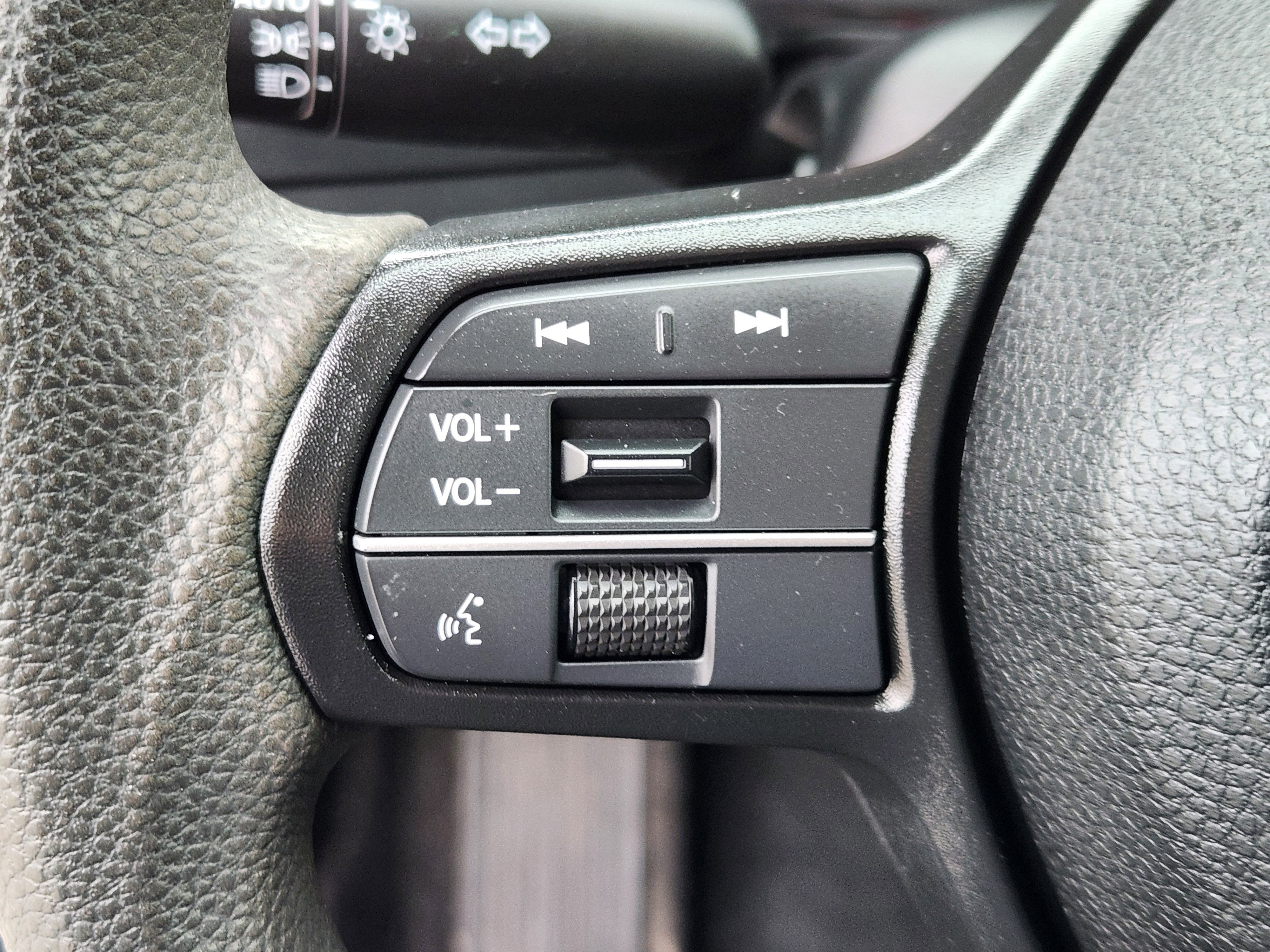 2023 Honda Accord Sedan EX