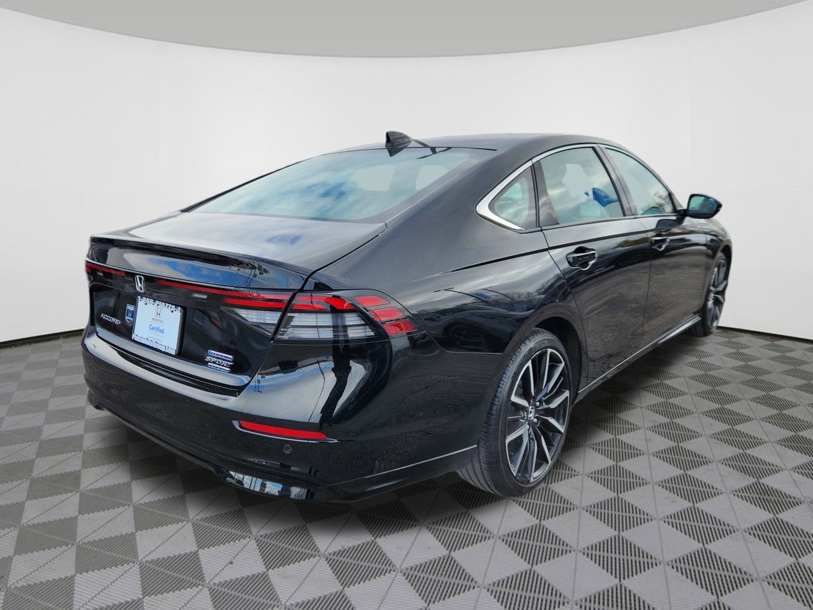 2023 Honda Accord Hybrid Touring