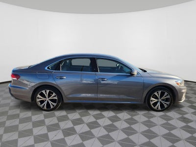 2022 Volkswagen Passat 2.0T SE