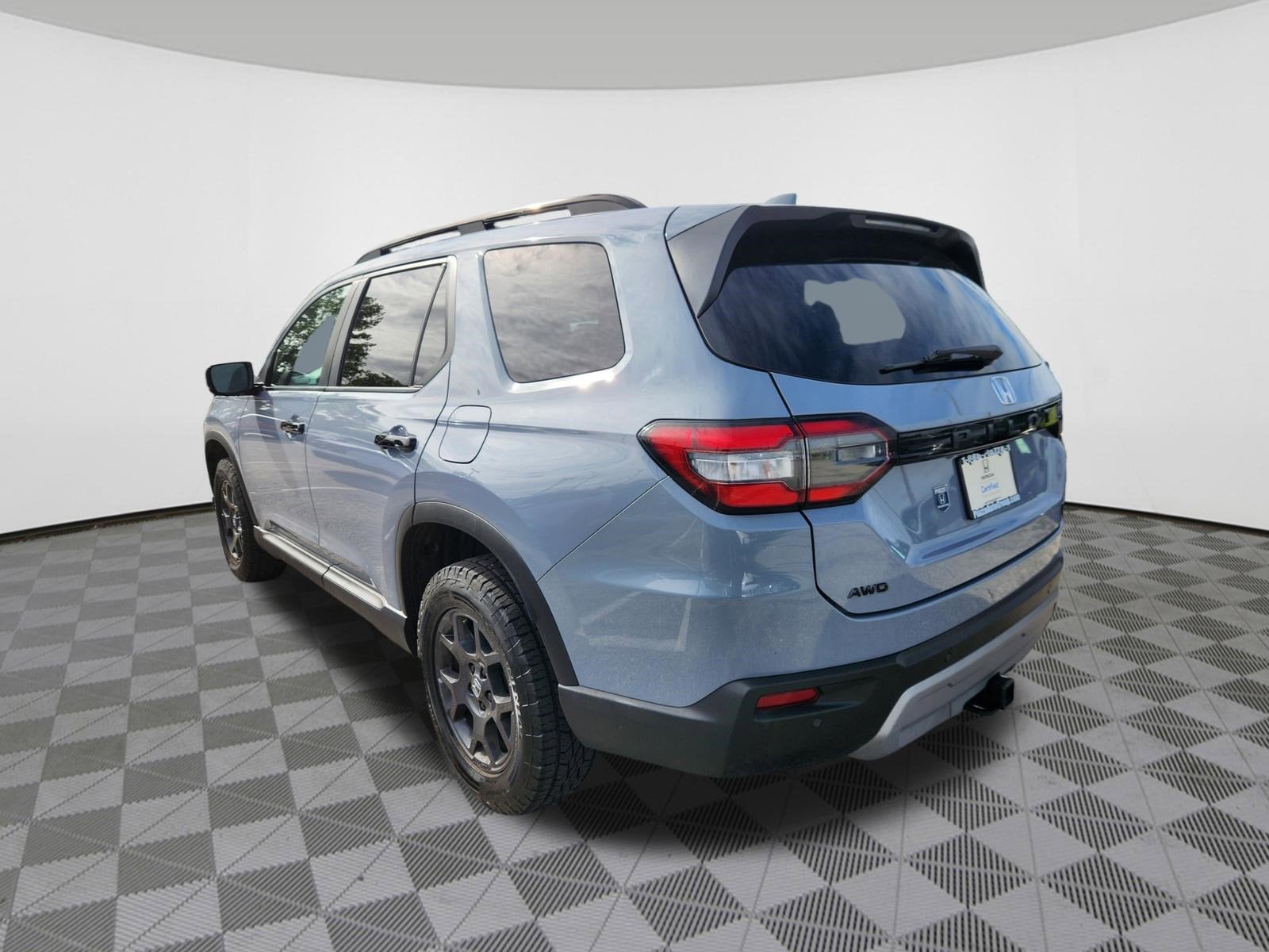 2023 Honda Pilot TrailSport