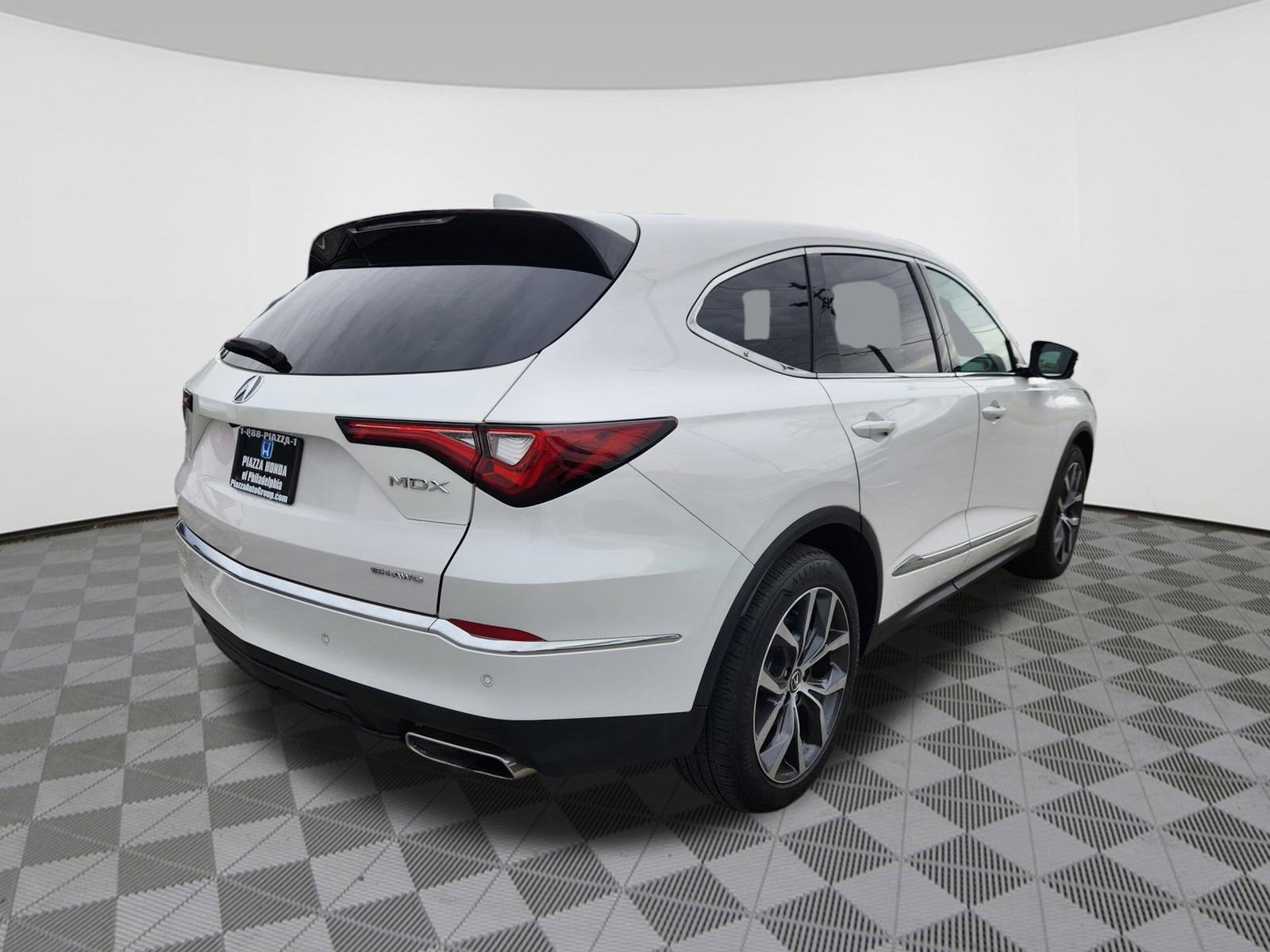 2023 Acura MDX w/Technology Package