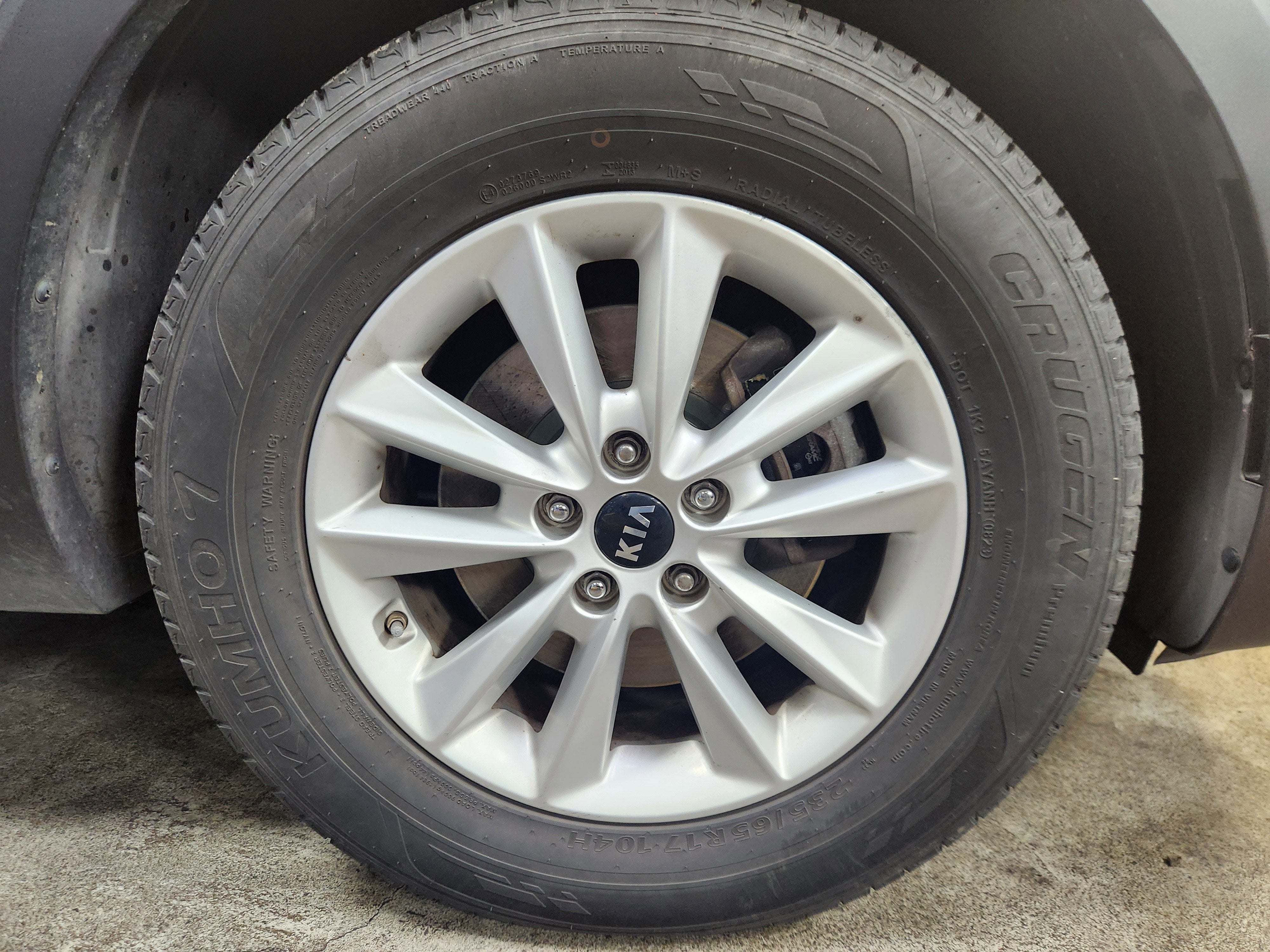 2019 Kia Sorento LX V6