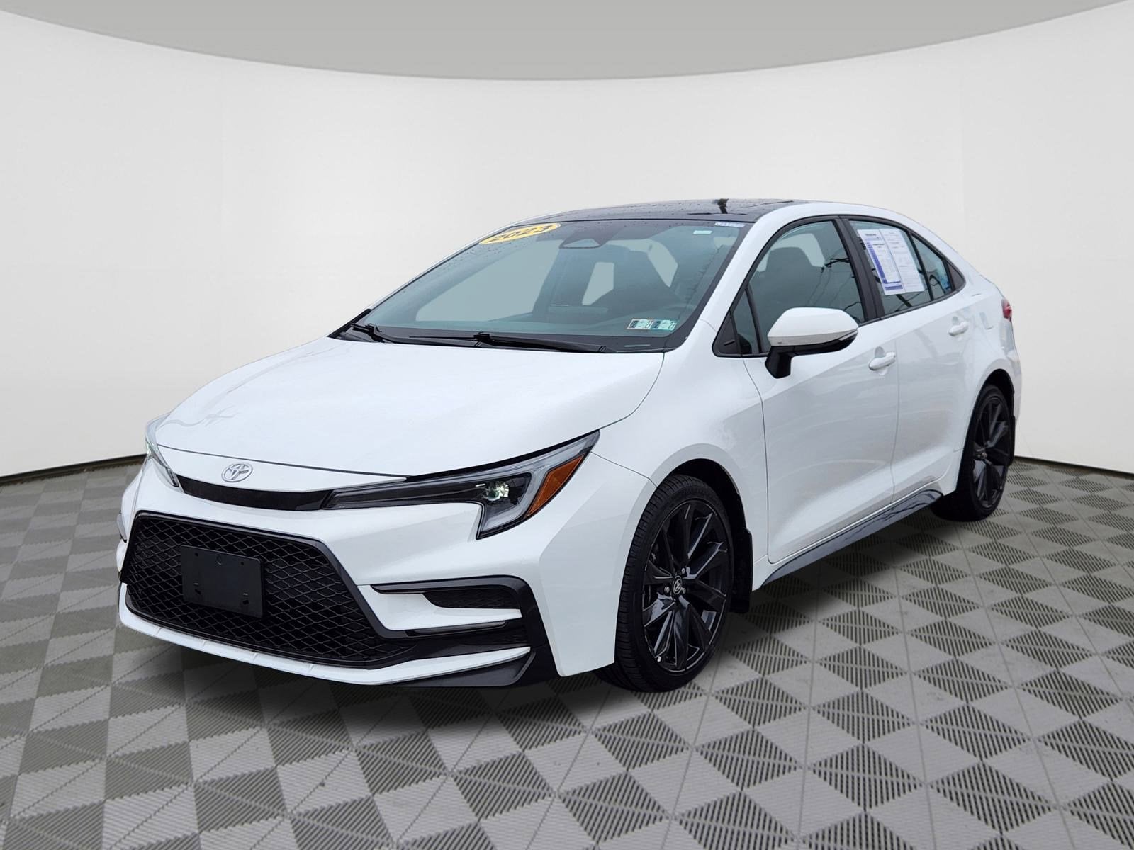 2023 Toyota Corolla SE