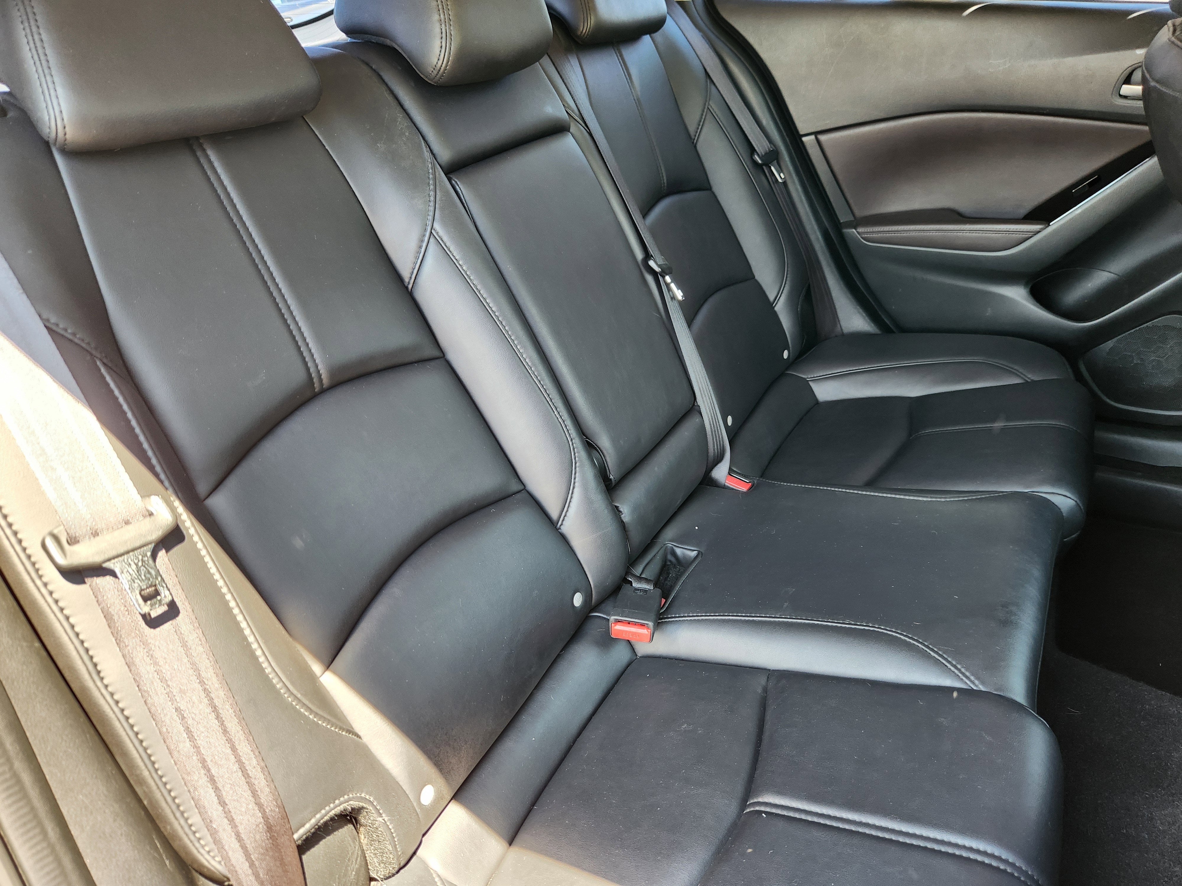 2017 Mazda Mazda3 5-Door Touring
