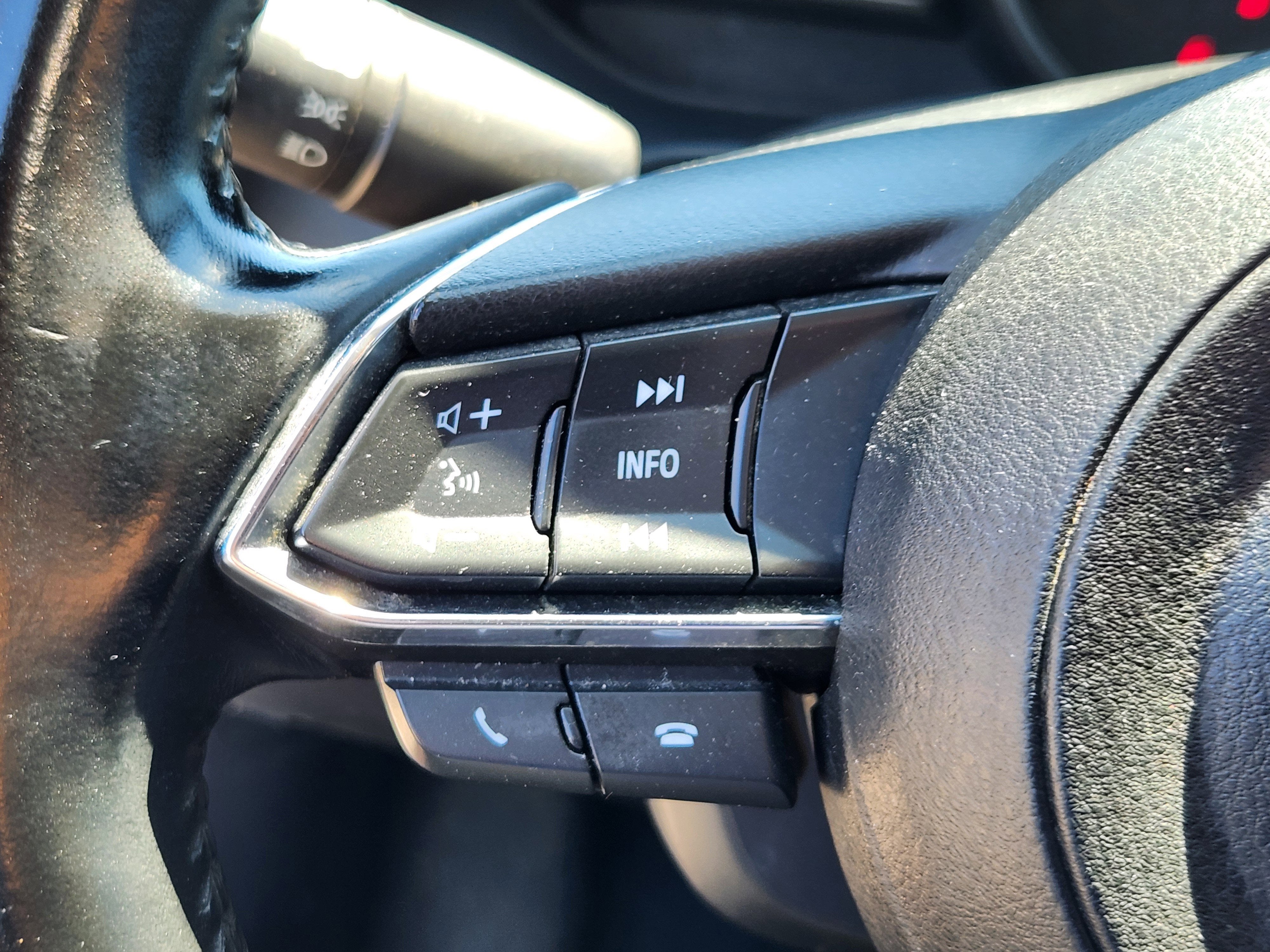 2017 Mazda Mazda3 5-Door Touring