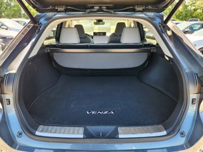 2022 Toyota Venza Base