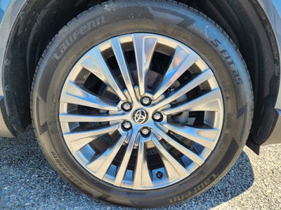 2022 Toyota Venza Base
