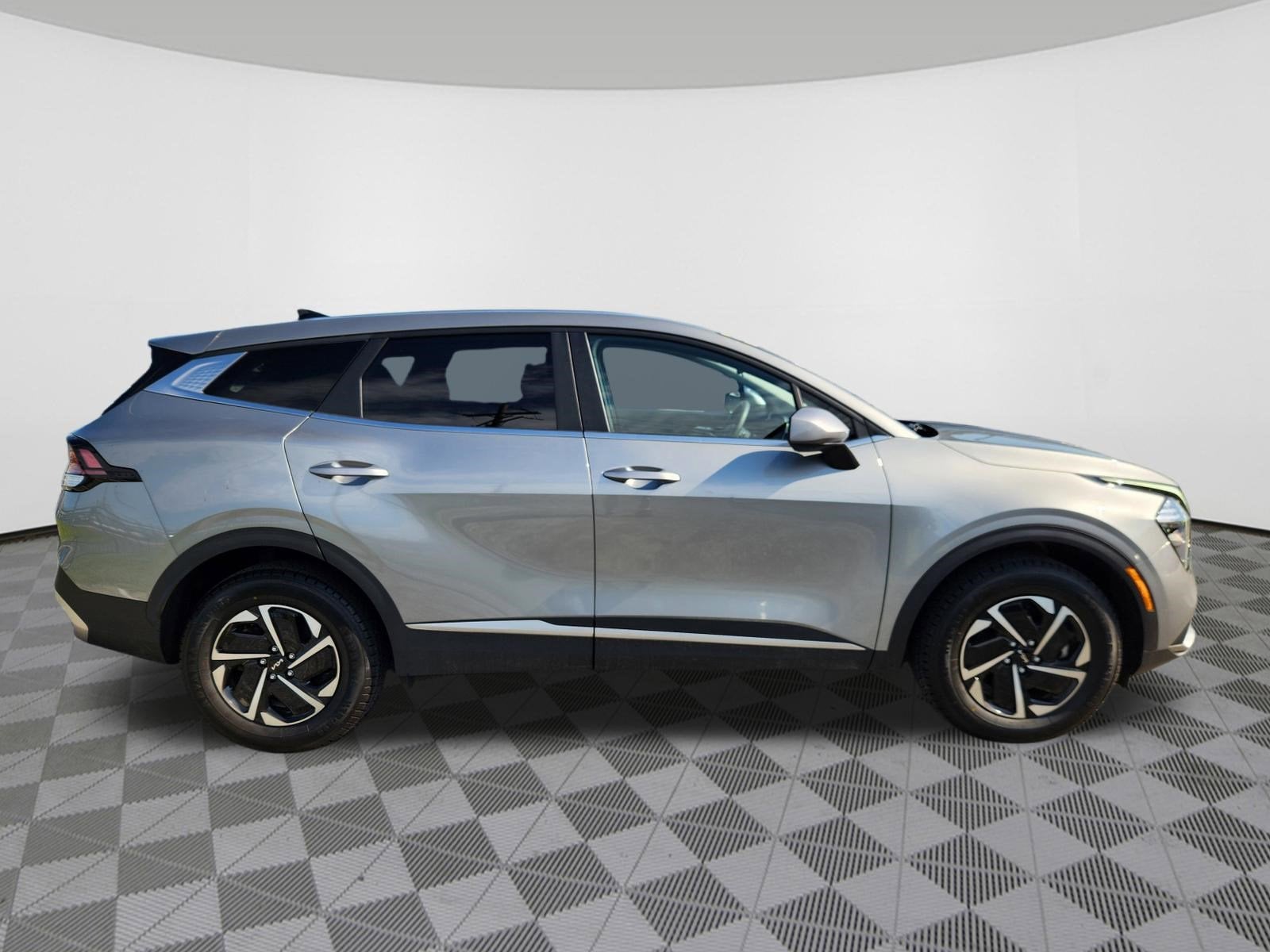 2023 Kia Sportage Hybrid LX